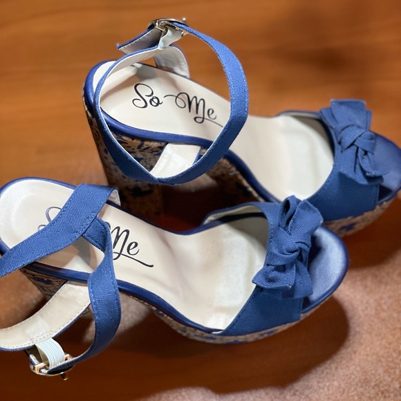 ModCloth So Me Blue Floral Heel - Picture 2 of 3